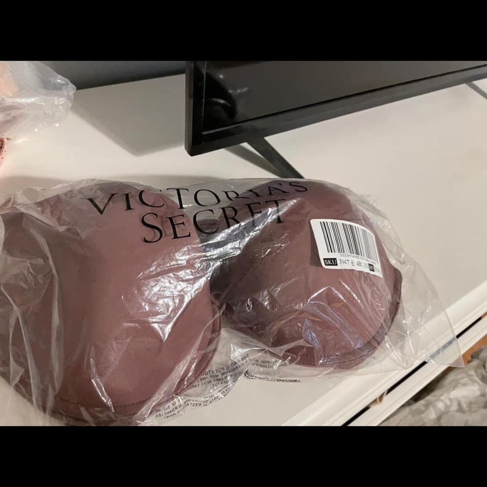 PINK Wear Everywhere Push-Up Bra